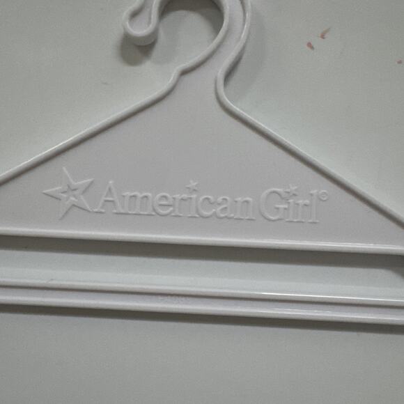 Lot of 13 American Girl Doll White Plastic Clothes Hangers Doll Accessories - Picture 3 of 6